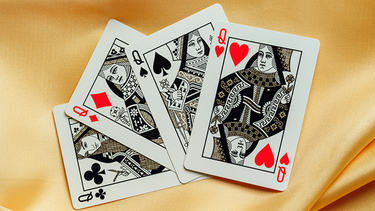 INNOCENCE GOLD FOIL EDITION PLAYING CARDS