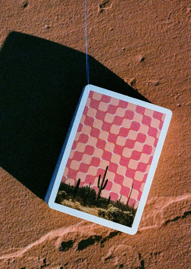 MIRAGE LOTUSINHAND CARDS