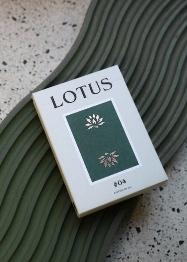Lotus in hand cardistry playing cards 04