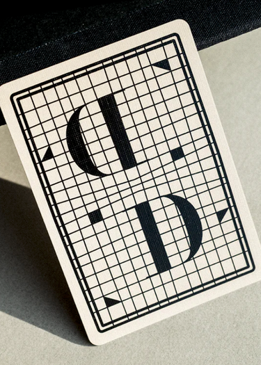case study version 10 playing cards