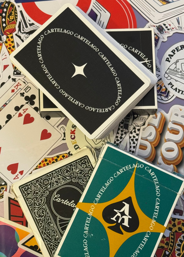 CARTELAGO BLACKOUT MIRINOS PLAYING CARDS