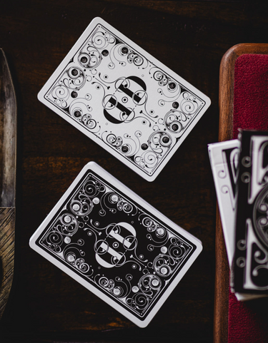 SMOKE & MIRRORS V2 RELAUNCH 2023 SET PLAYING CARDS